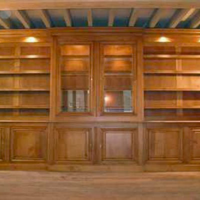 Bibliothèque murale sur-mesure 100% chêne massif