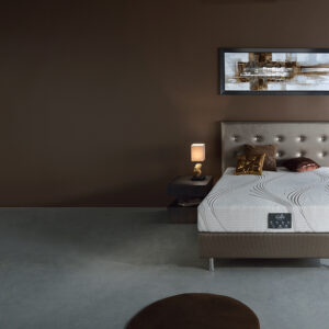 Literie : matelas PULSION – sommier DECOREV -tête de lit BALI